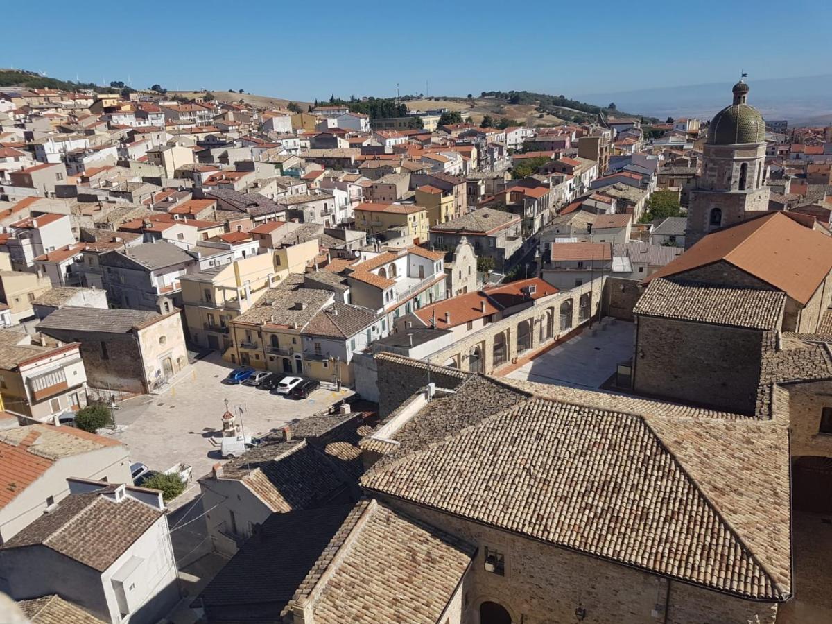 B&B Sotto Le Mura Pietra Montecorvino Luaran gambar