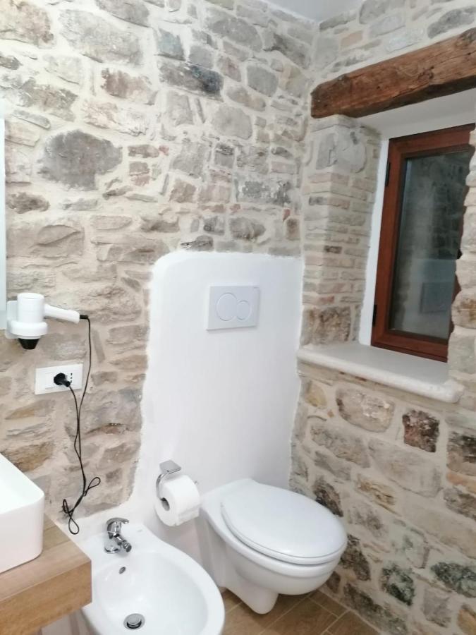 B&B Sotto Le Mura Pietra Montecorvino Luaran gambar